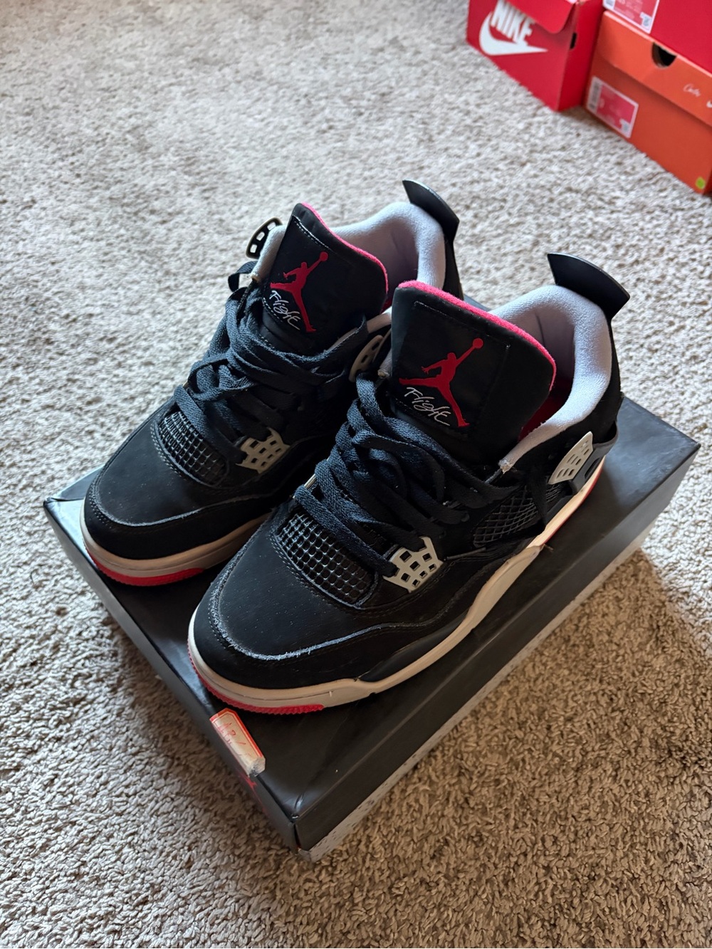 Air Jordan 4 Retro Bred